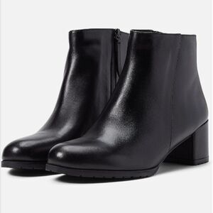 NATURALIZER Bay Waterproof Booties (Wide)